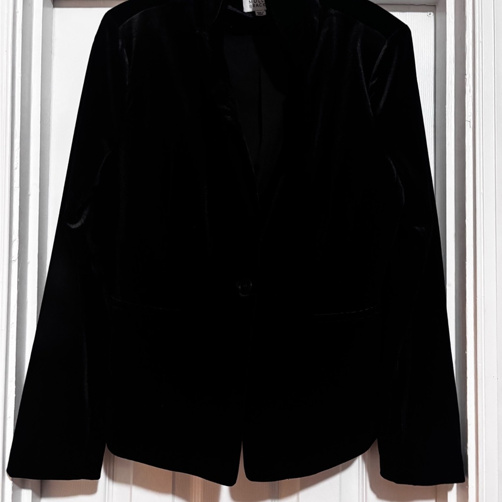 Elegant Black Women's Jacket